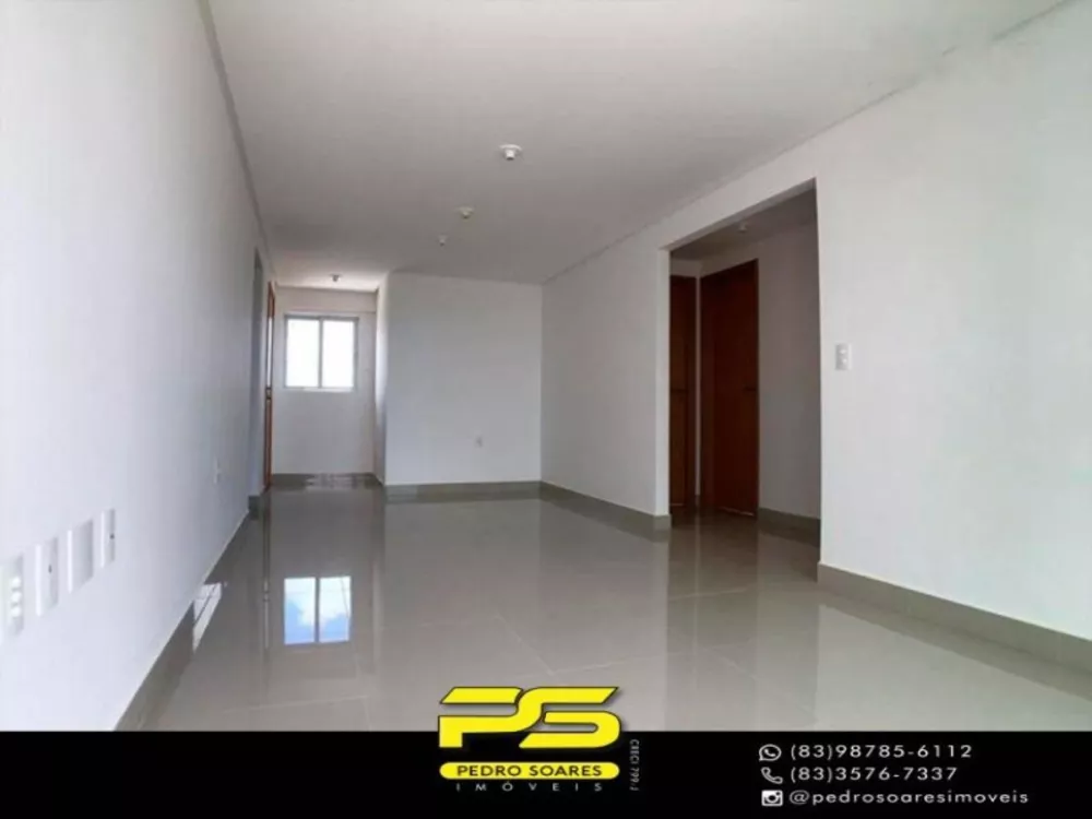 Apartamento à venda com 3 quartos, 173m² - Foto 2