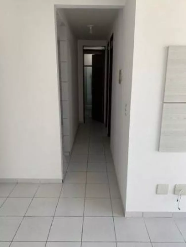 Apartamento para alugar com 2 quartos, 150m² - Foto 2