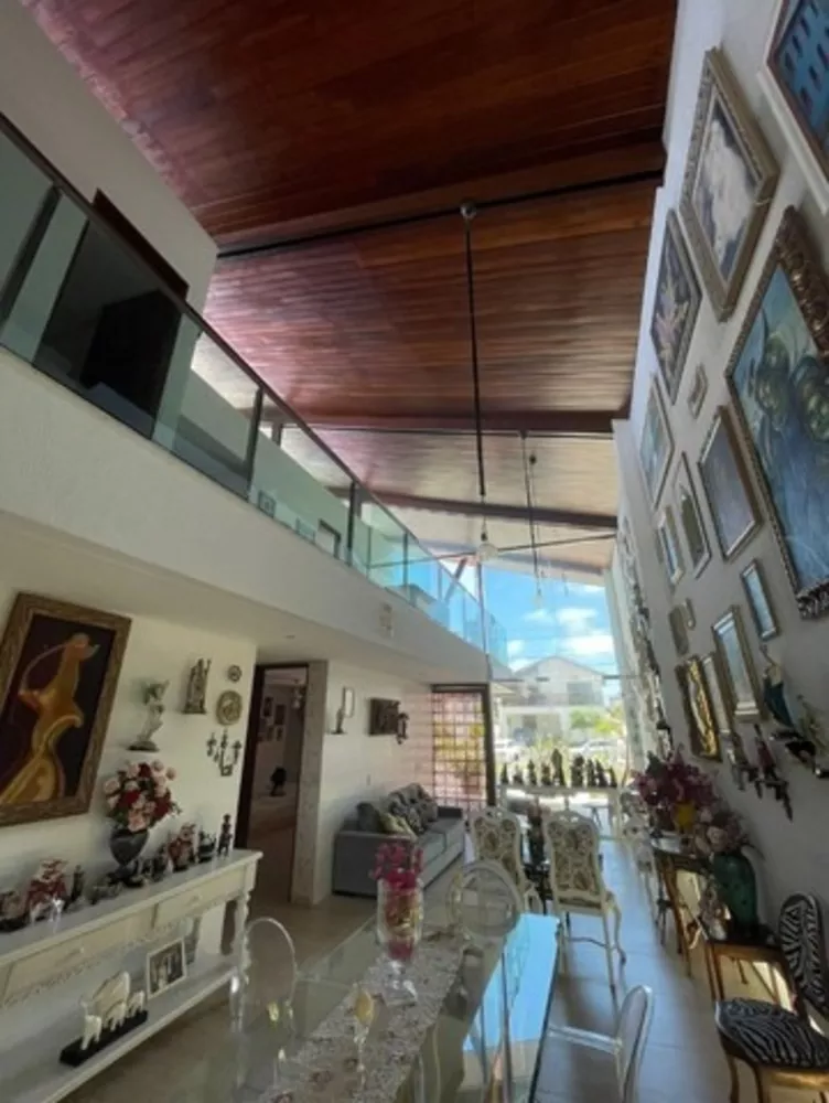 Casa à venda com 4 quartos, 390m² - Foto 1