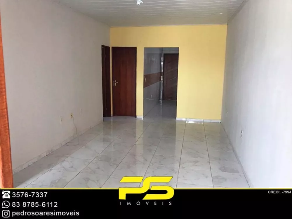 Casa à venda com 2 quartos, 120m² - Foto 3