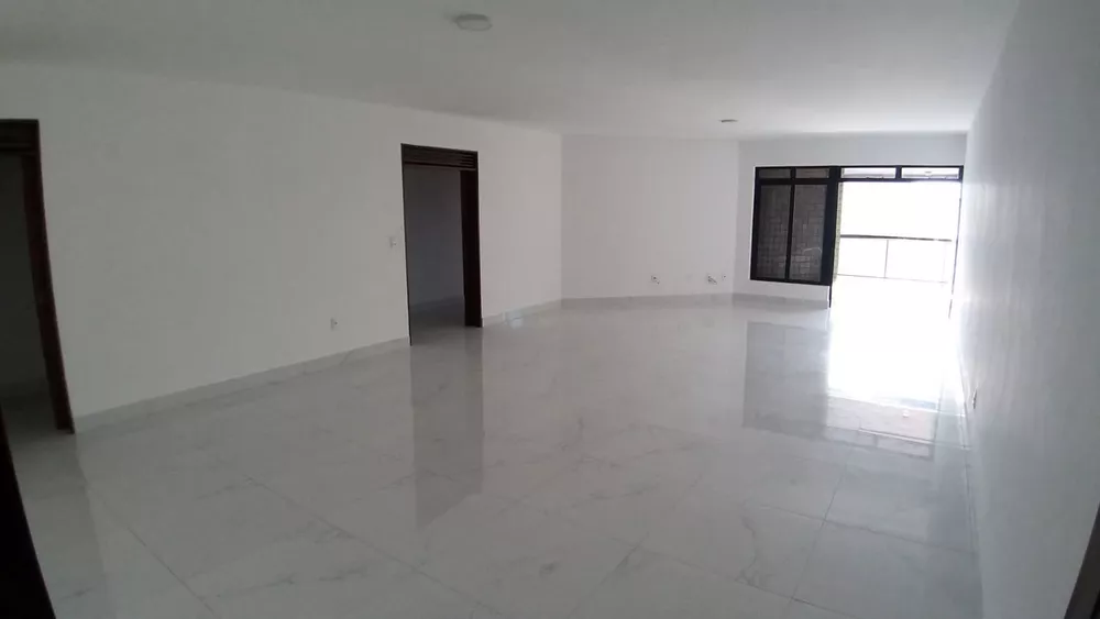 Apartamento à venda com 4 quartos, 120m² - Foto 2