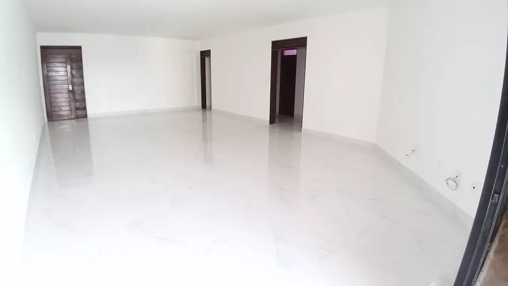 Apartamento à venda com 4 quartos, 120m² - Foto 1