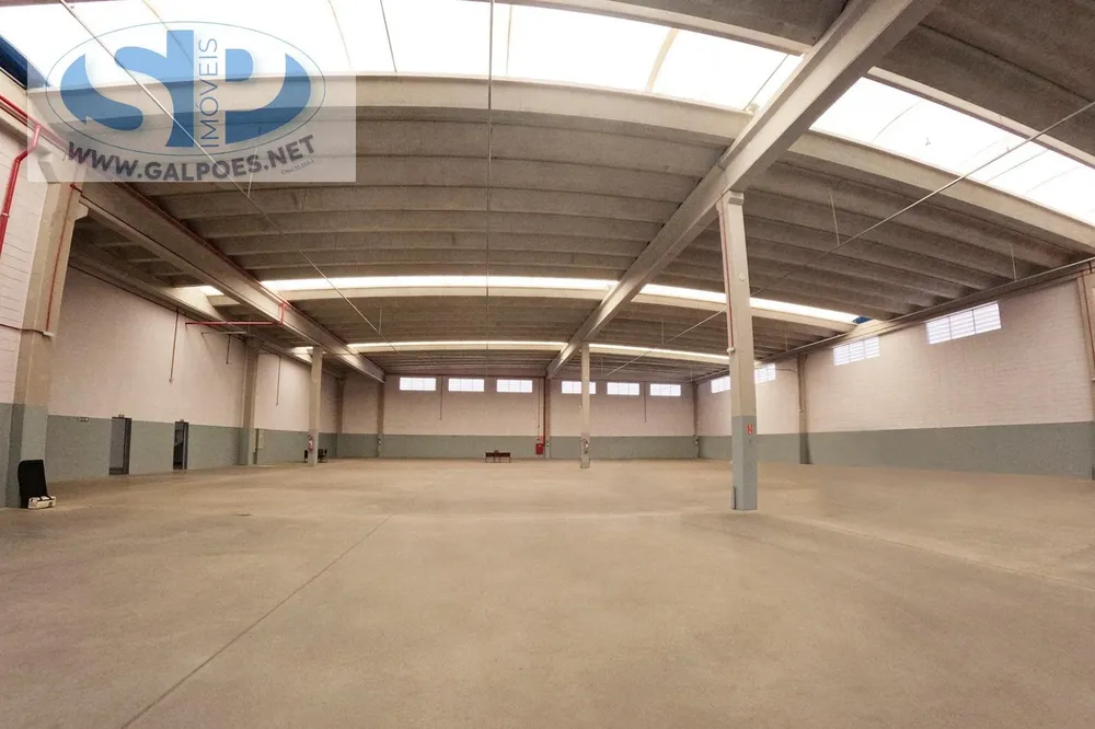 Depósito-Galpão, 3111 m² - Foto 1