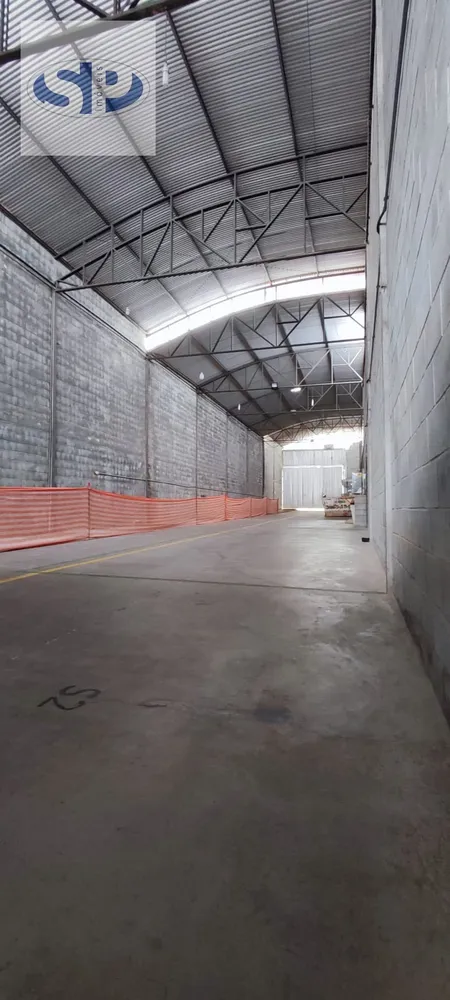 Depósito-Galpão, 1000 m² - Foto 1