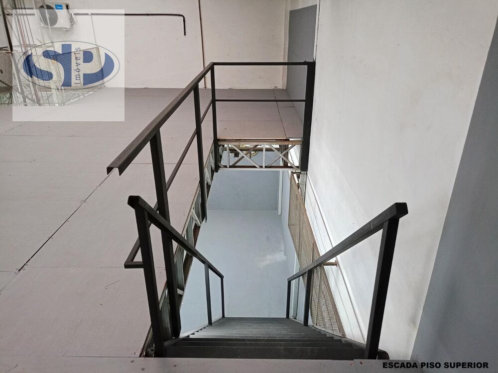 Depósito-Galpão, 700 m² - Foto 1