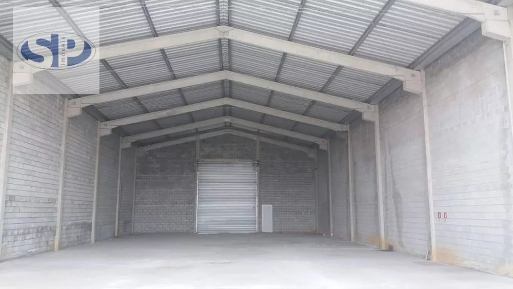 Depósito-Galpão, 680 m² - Foto 1