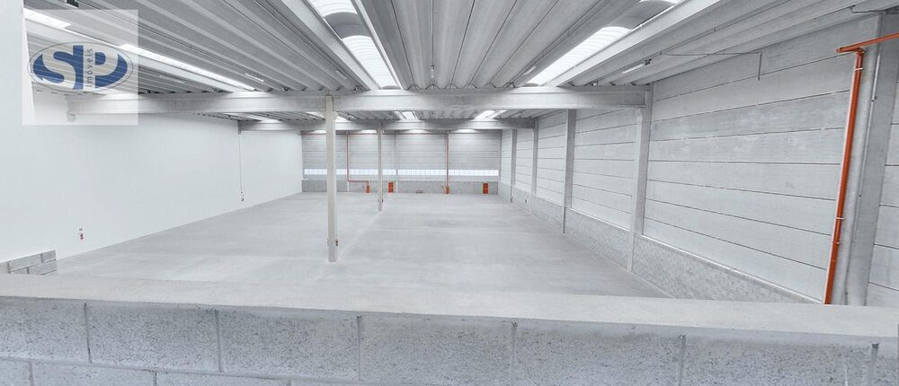 Depósito-Galpão, 1473 m² - Foto 1