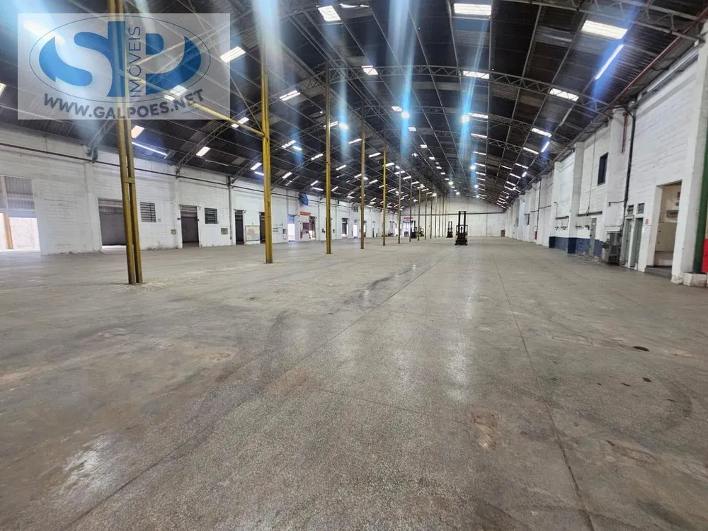 Depósito-Galpão, 5600 m² - Foto 1