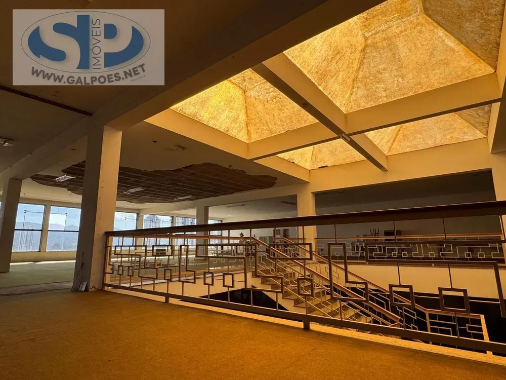 Prédio Inteiro, 4700 m² - Foto 1