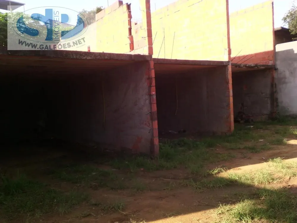 Loteamento e Condomínio - Foto 1
