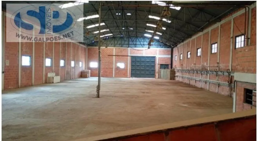 Depósito-Galpão, 1000 m² - Foto 1