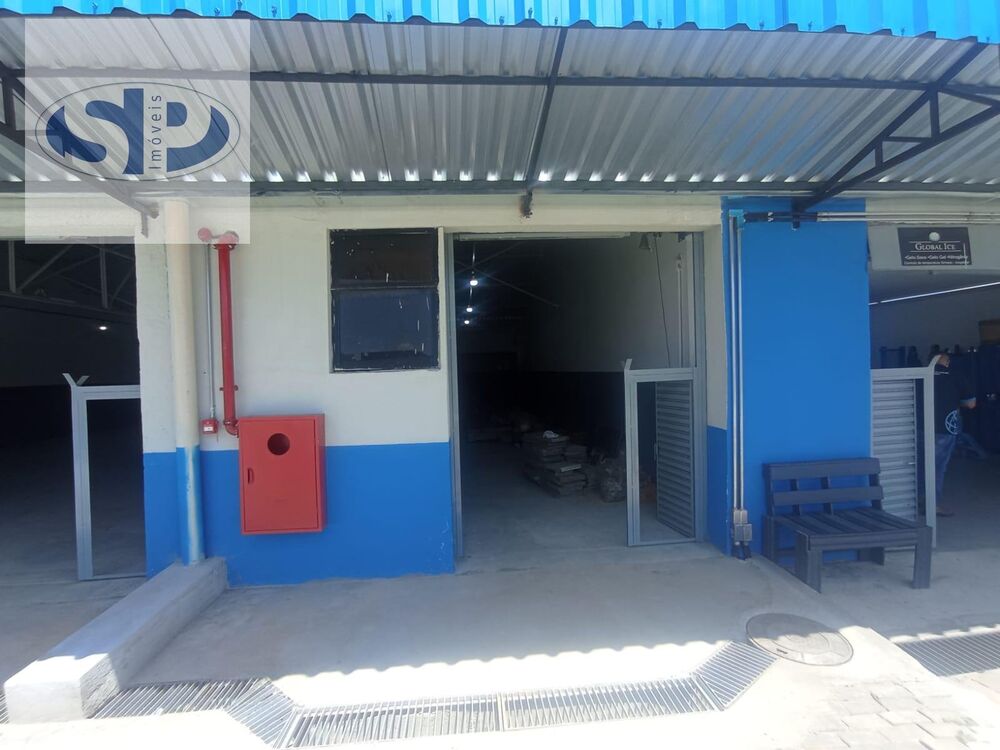 Depósito-Galpão-Armazém para alugar, 135m² - Foto 4