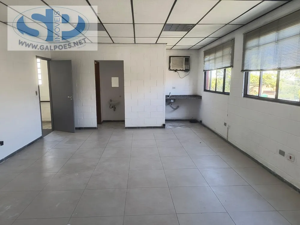 Depósito-Galpão, 240 m² - Foto 1