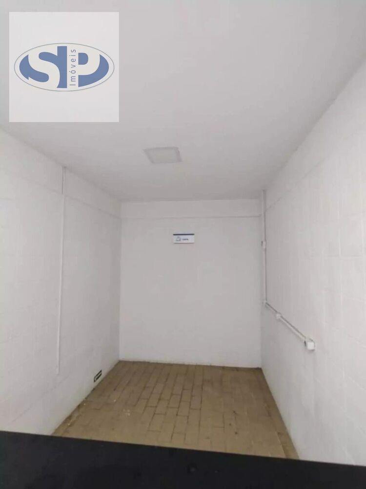 Depósito-Galpão, 590 m² - Foto 1