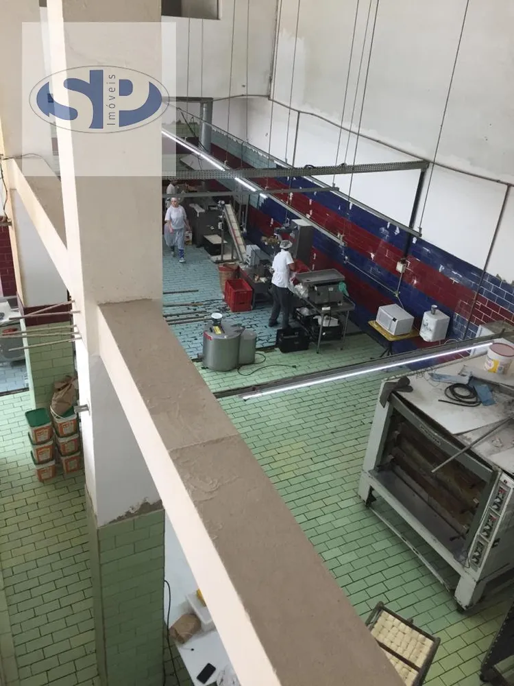 Depósito-Galpão, 1050 m² - Foto 1