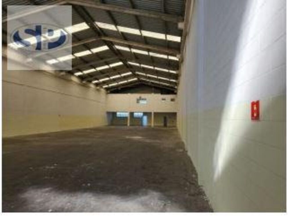 Depósito-Galpão, 750 m² - Foto 1
