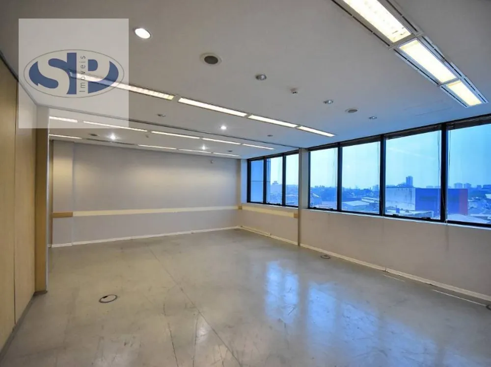 Prédio Inteiro, 4504 m² - Foto 1