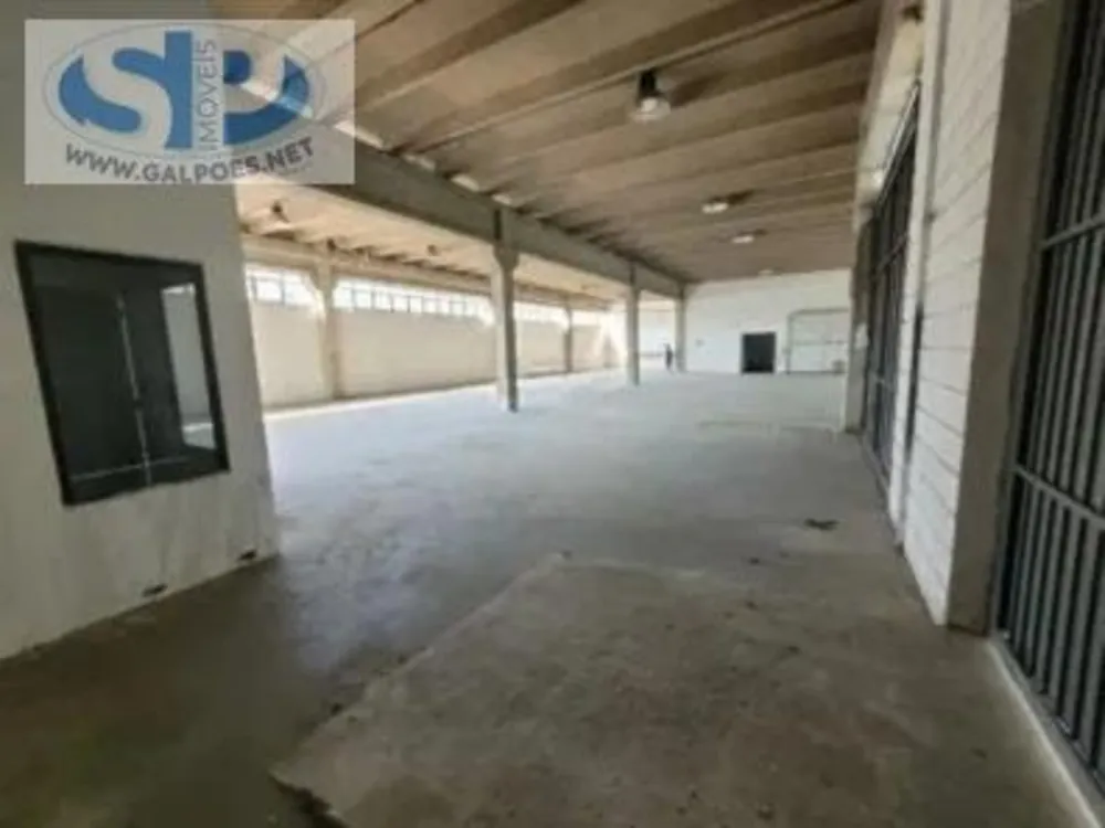 Depósito-Galpão, 1600 m² - Foto 1