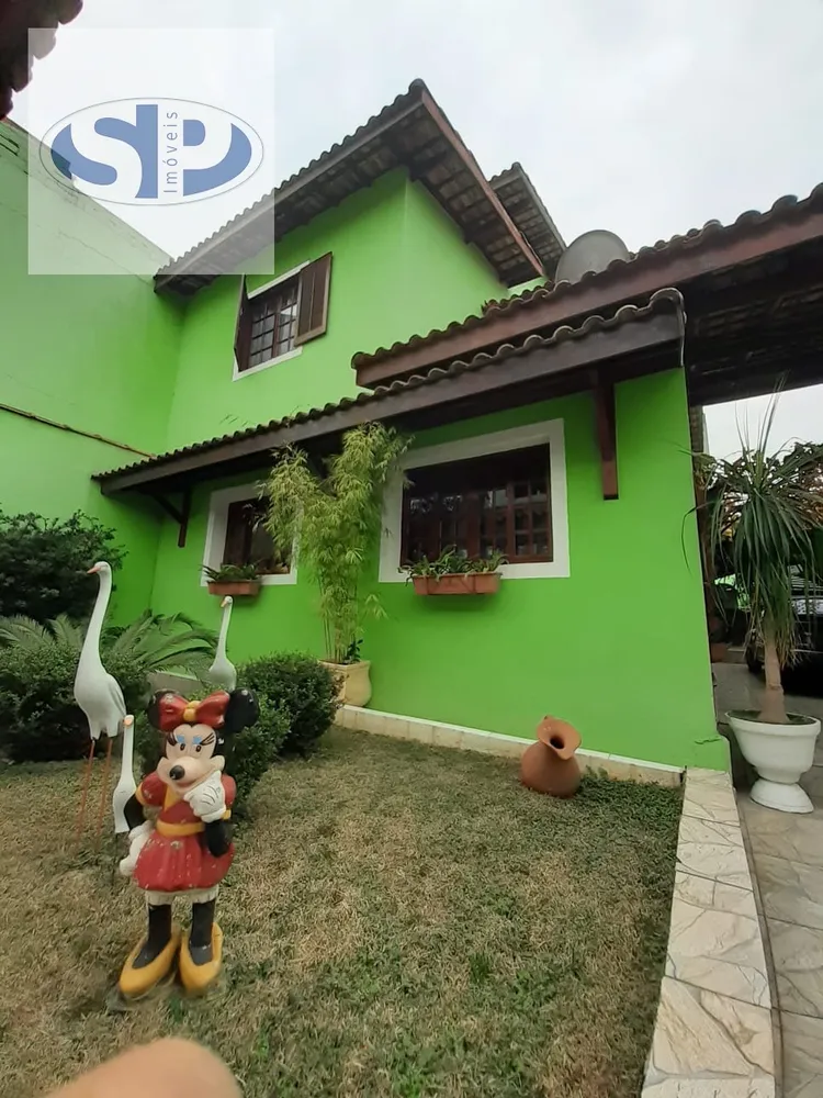 Casa, 3 quartos, 172 m² - Foto 2