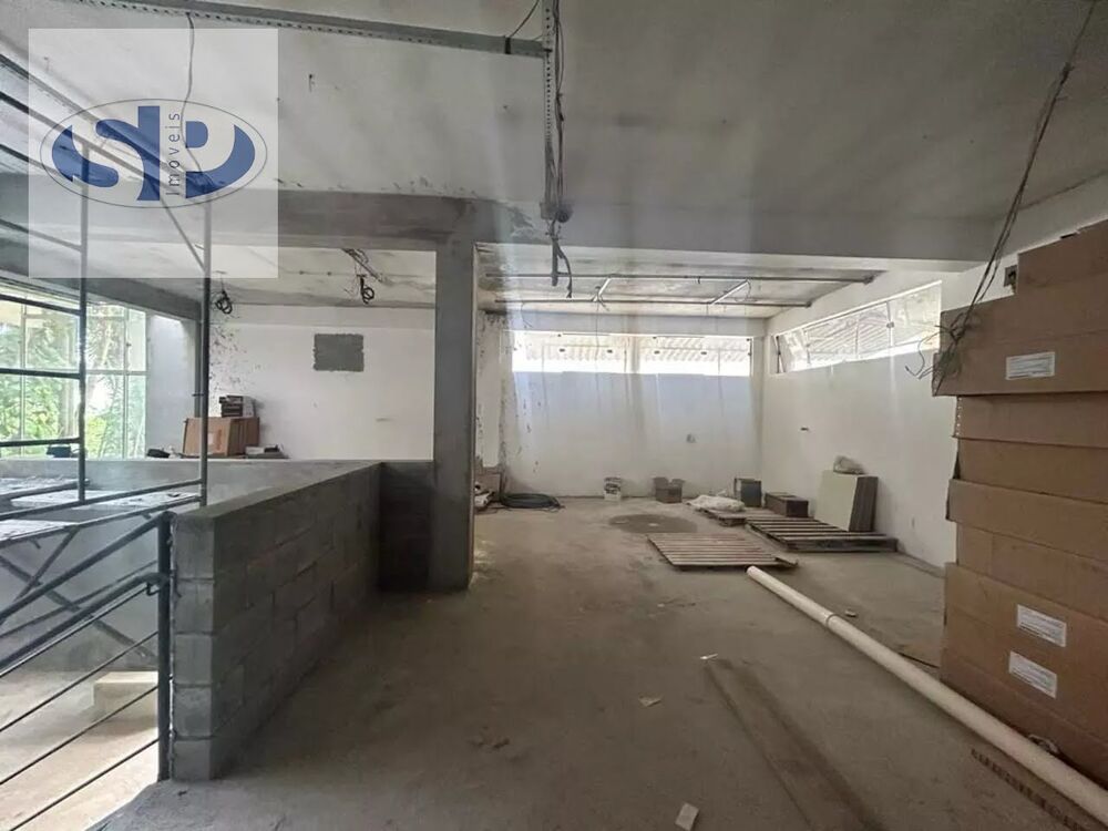 Depósito-Galpão-Armazém para alugar, 736m² - Foto 1