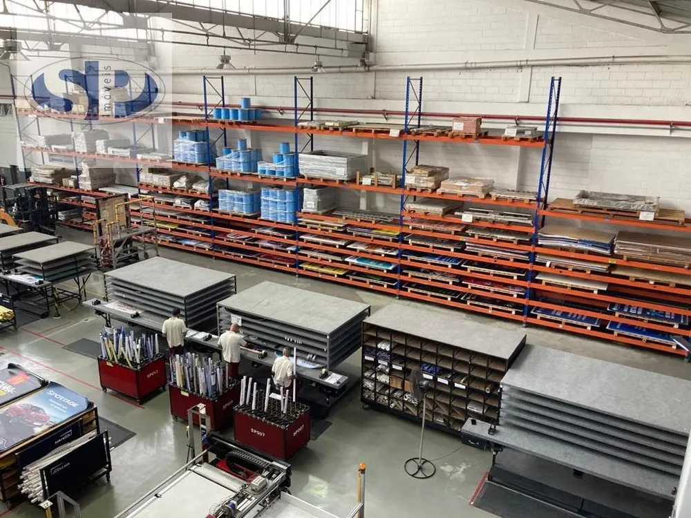 Depósito-Galpão, 3991 m² - Foto 1