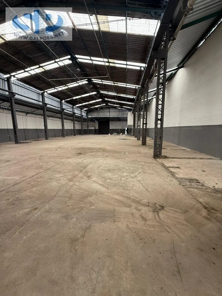 Depósito-Galpão, 1000 m² - Foto 1