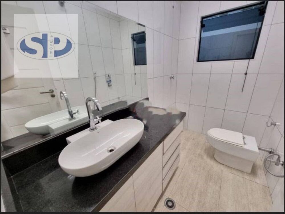 Depósito-Galpão, 1097 m² - Foto 1