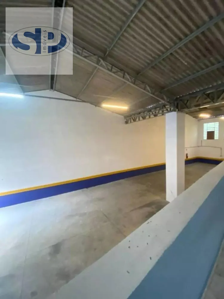 Depósito-Galpão, 328 m² - Foto 2