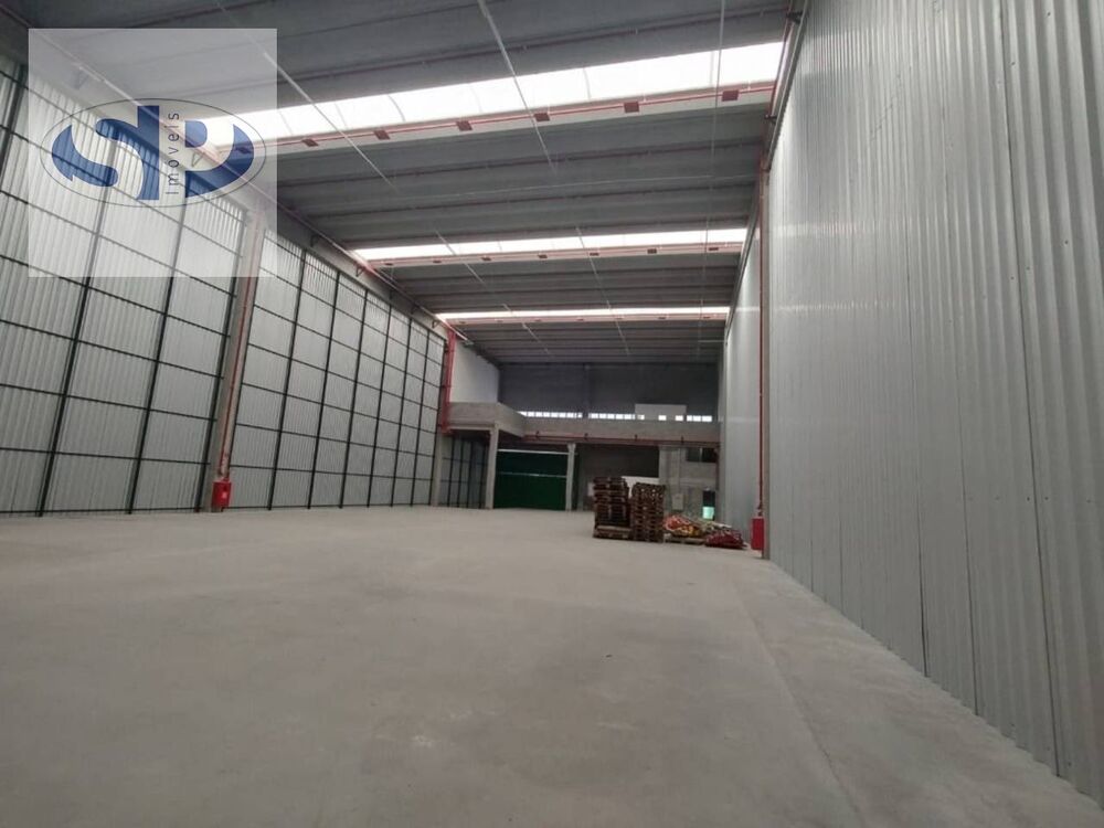 Depósito-Galpão, 4768 m² - Foto 1