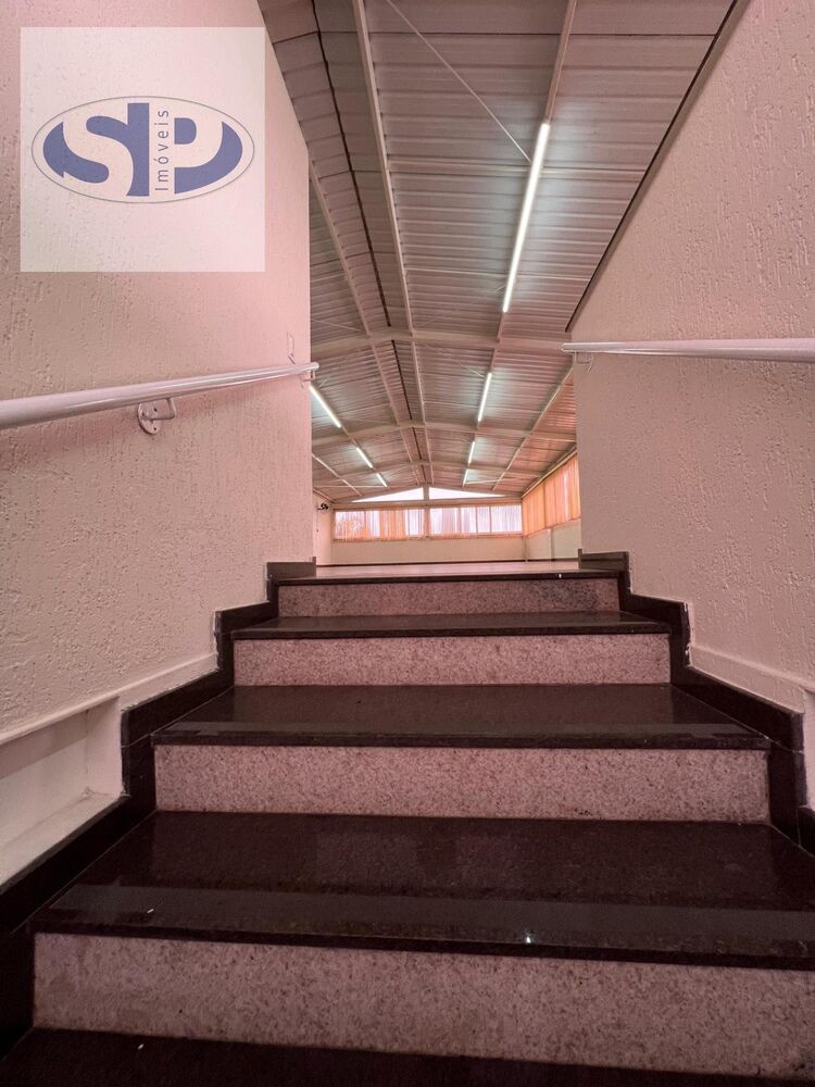 Prédio Inteiro, 750 m² - Foto 1