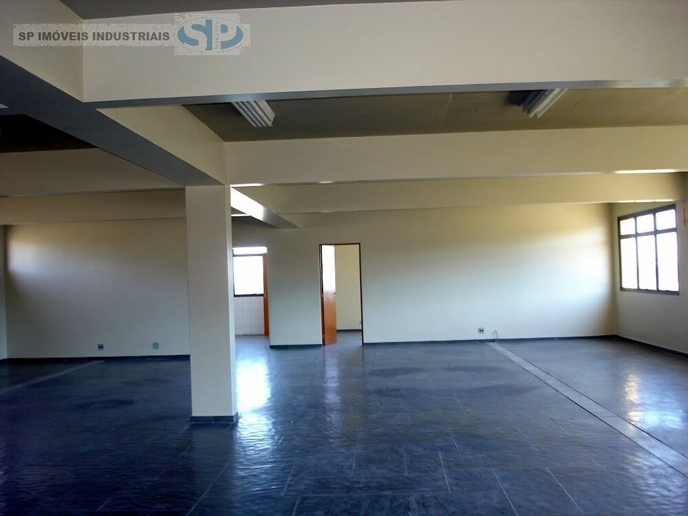Depósito-Galpão-Armazém à venda e aluguel, 2500m² - Foto 1