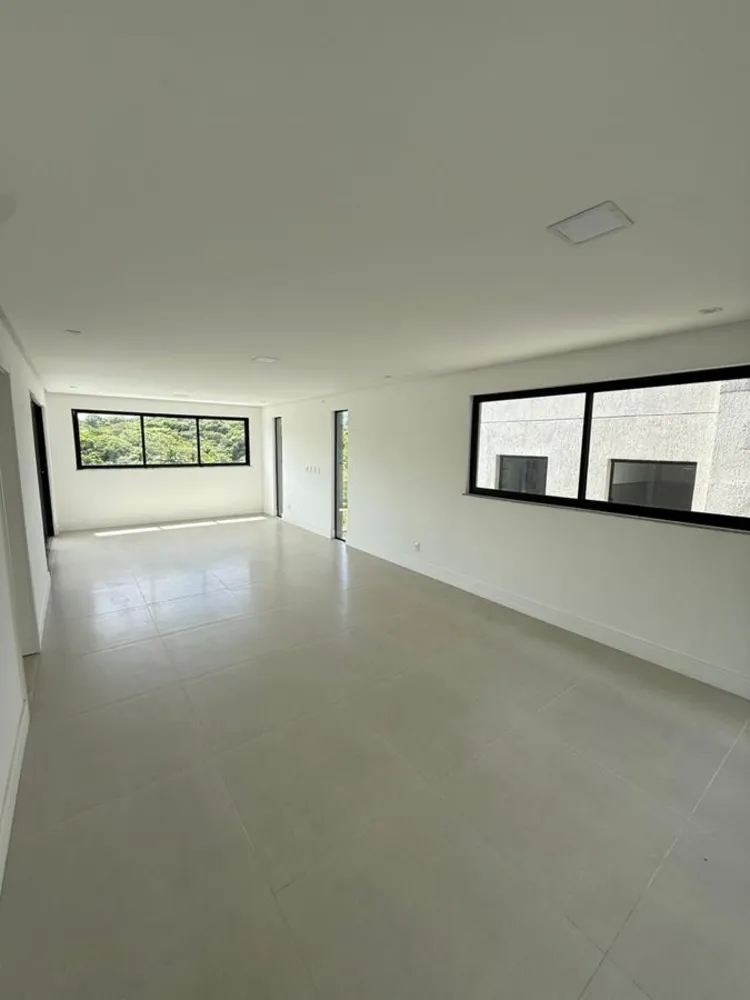Casa, 4 quartos, 270 m² - Foto 2