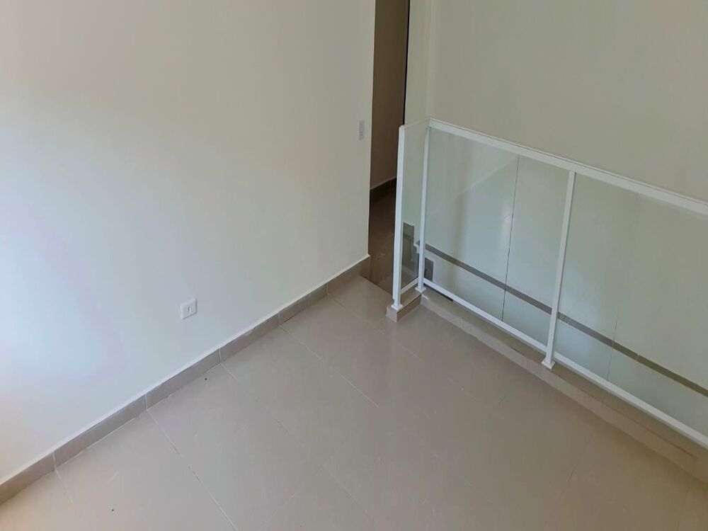 Sobrado à venda com 5 quartos, 300m² - Foto 9
