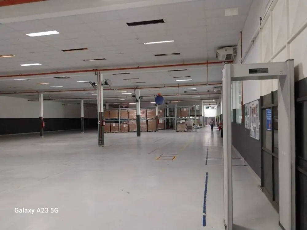 Depósito-Galpão, 2149 m² - Foto 1