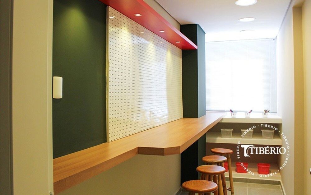 Apartamento à venda com 3 quartos, 76m² - Foto 4