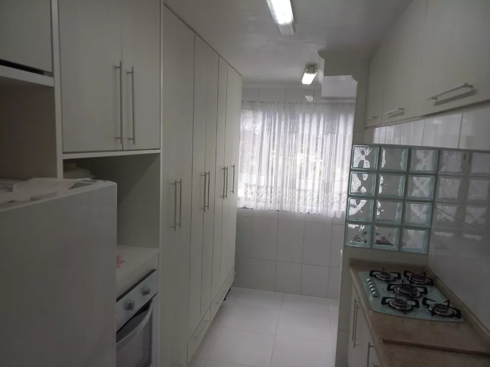 Apartamento à venda com 3 quartos, 98m² - Foto 10