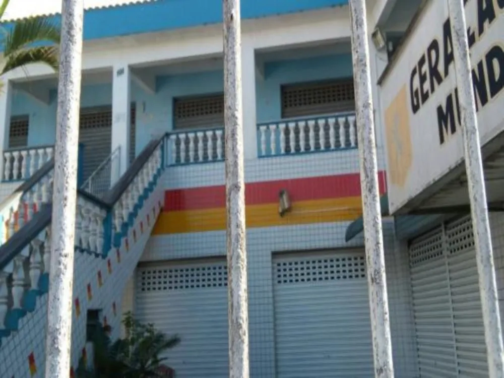 Loja-Salão, 1200 m² - Foto 1