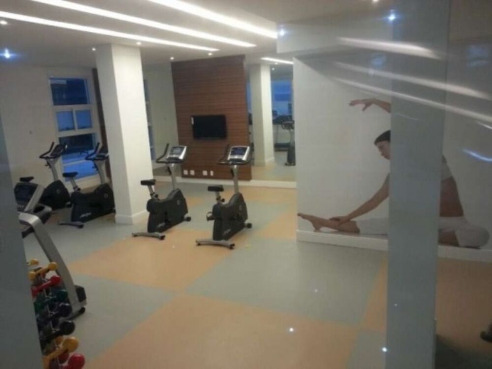 Apartamento à venda com 3 quartos, 198m² - Foto 14