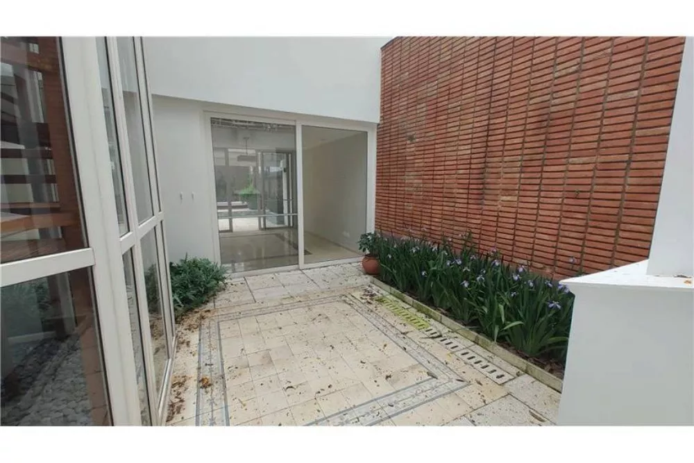 Casa para alugar com 3 quartos, 450m² - Foto 6