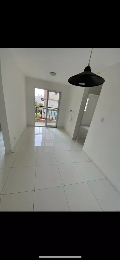 Apartamento à venda com 2 quartos, 55m² - Foto 4