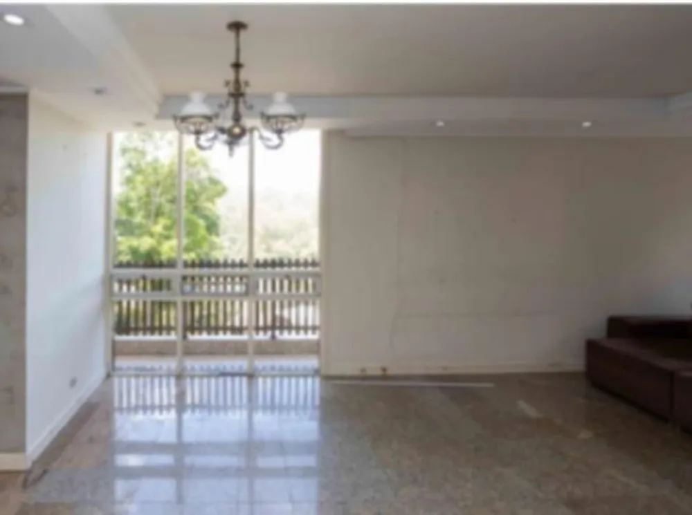 Sobrado, 8 quartos, 380 m² - Foto 2