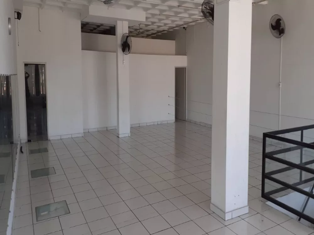 Loja-Salão para alugar, 240m² - Foto 5