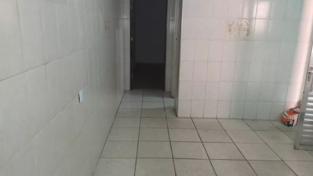 Casa à venda com 2 quartos, 160m² - Foto 10