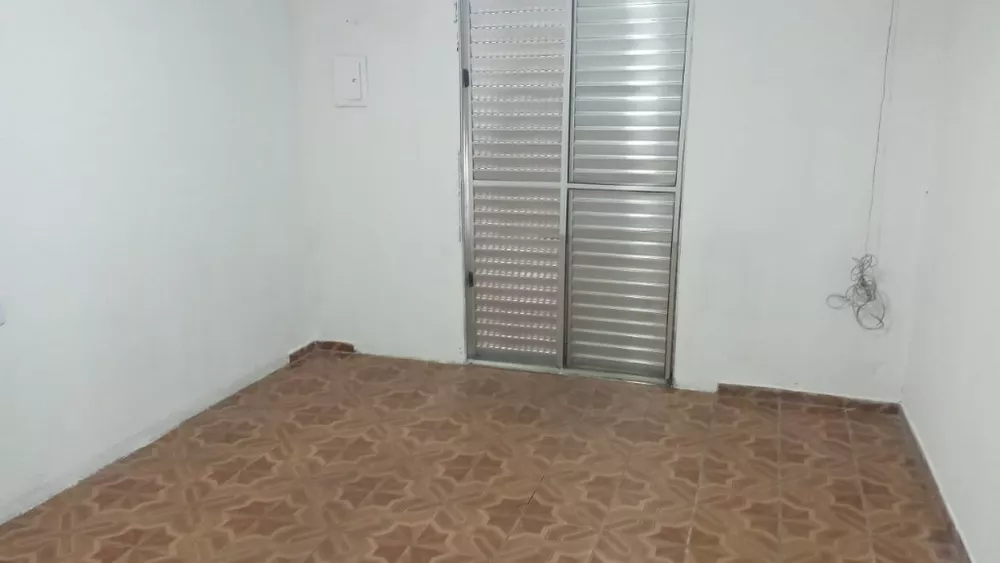 Casa à venda com 2 quartos, 160m² - Foto 9