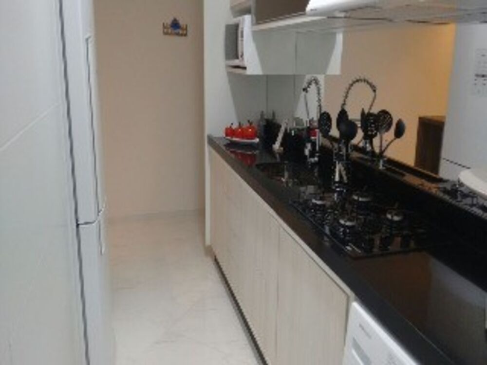Apartamento à venda com 2 quartos, 56m² - Foto 2
