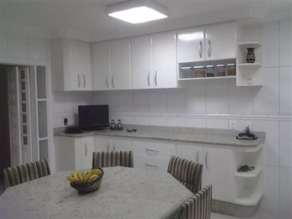 Apartamento à venda com 4 quartos, 250m² - Foto 9