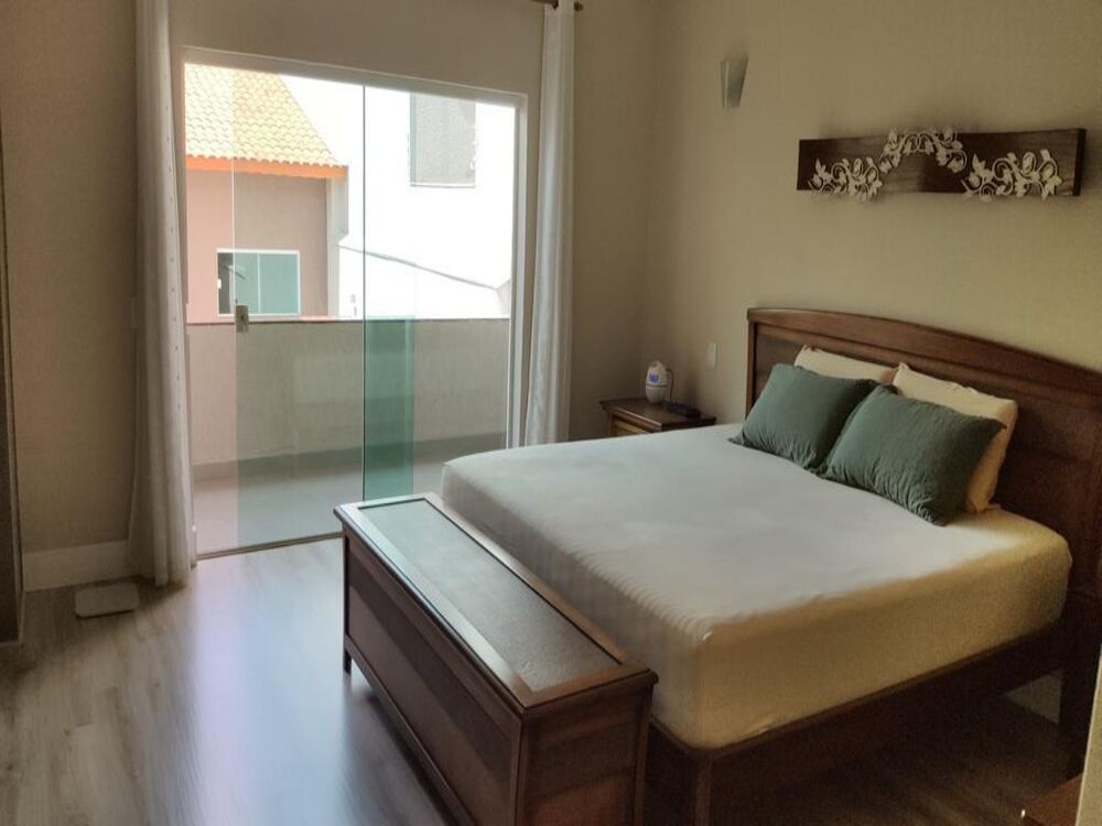 Sobrado, 3 quartos, 215 m² - Foto 2