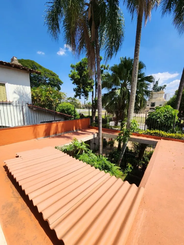Casa, 4 quartos, 280 m² - Foto 1