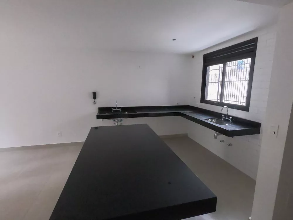 Casa de Condomínio à venda com 2 quartos, 180m² - Foto 4