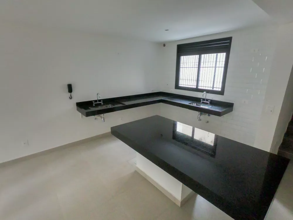 Casa de Condomínio à venda com 2 quartos, 180m² - Foto 3